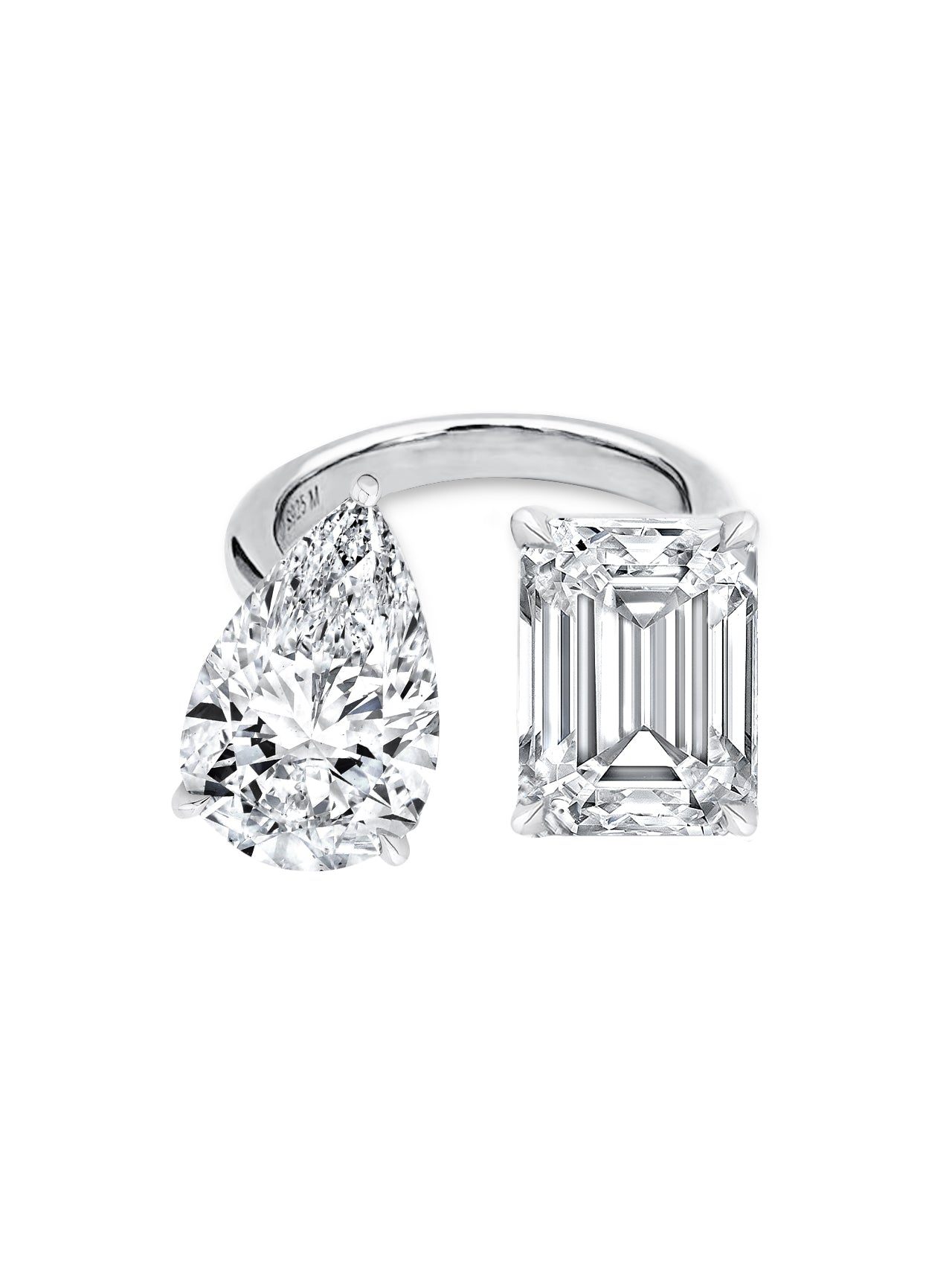 Emerald and Pear Toi et Moi Ring